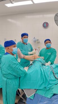 Slider image (6) Clinica de Artrosis Medellin - Stem Cell Therapy in Colombia